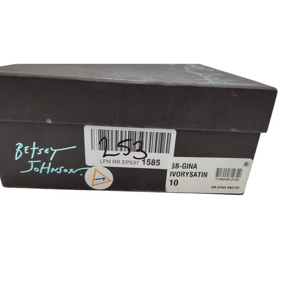 Blue by Betsey Johnson Women's Sb-Gina Dress Sandal Size 10 - Picture 8 of 9